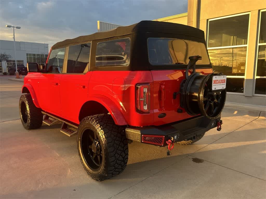 2022 Ford Bronco Outer Banks 4