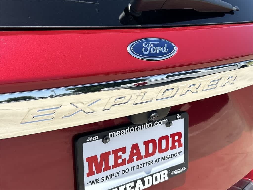 2022 Ford Explorer XLT 7
