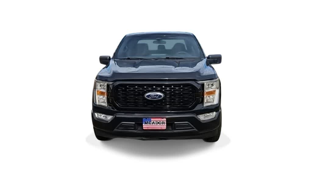 View vehicle photo 3