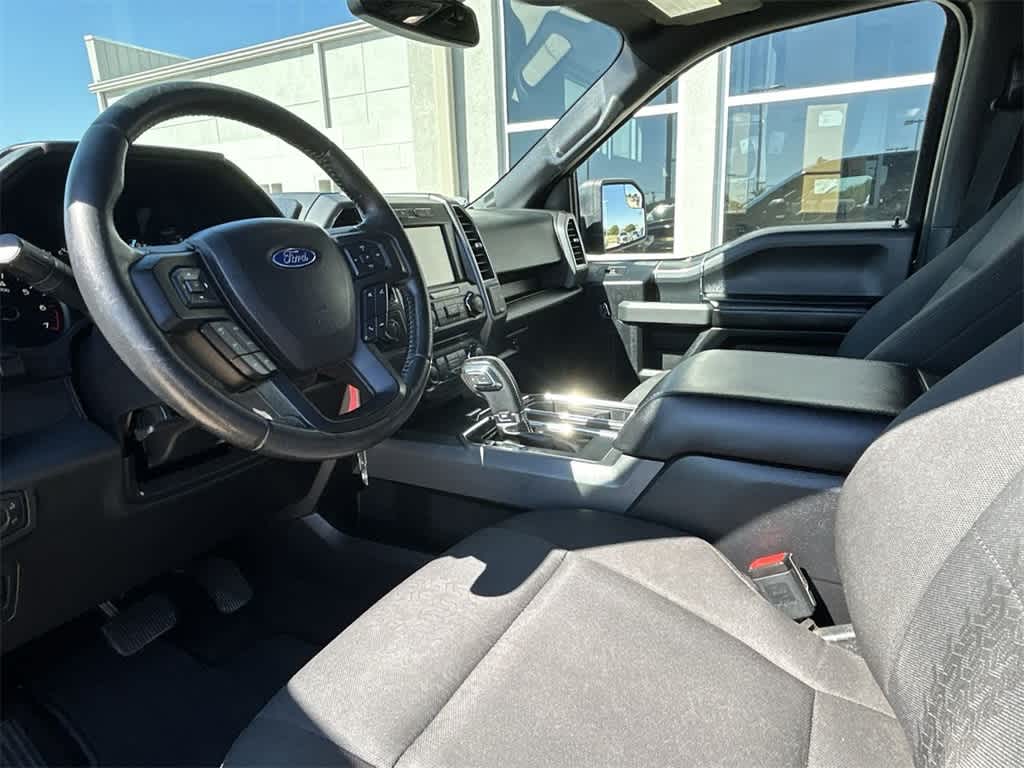 2018 Ford F-150 XLT 4WD SuperCrew 5.5 Box 2