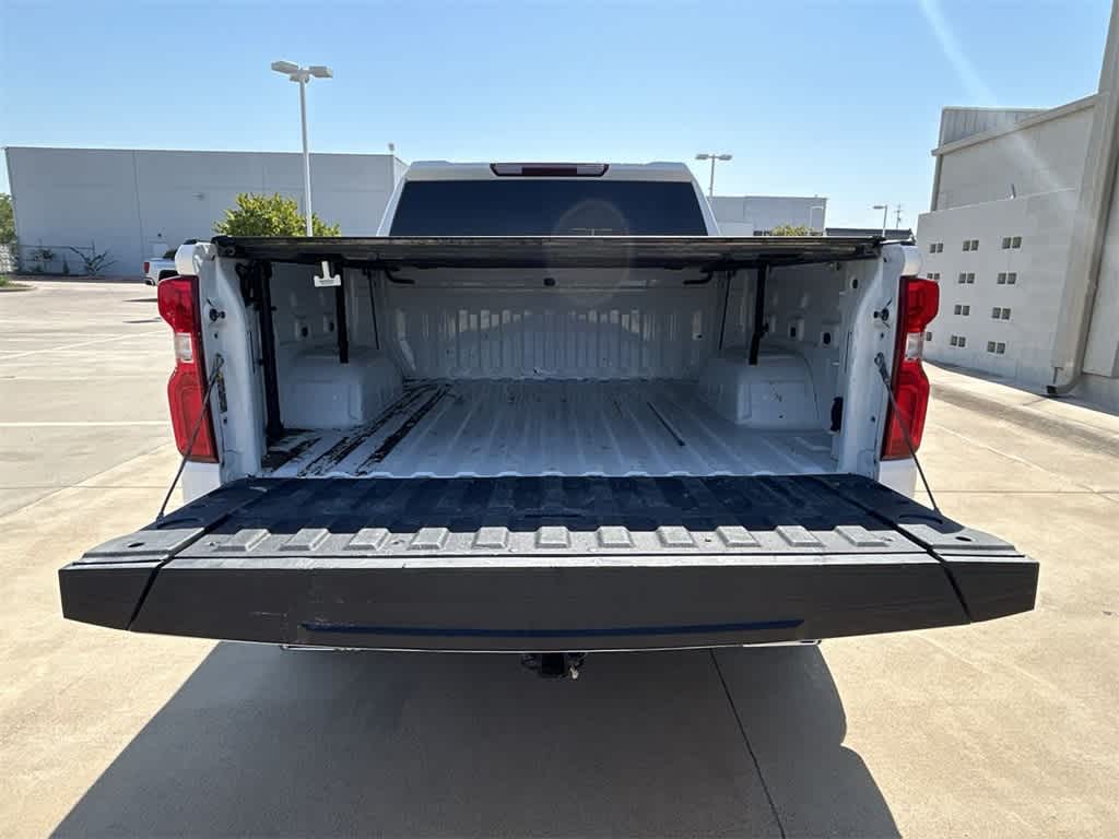 2022 Chevrolet Silverado 1500 RST 4WD Crew Cab 147 23