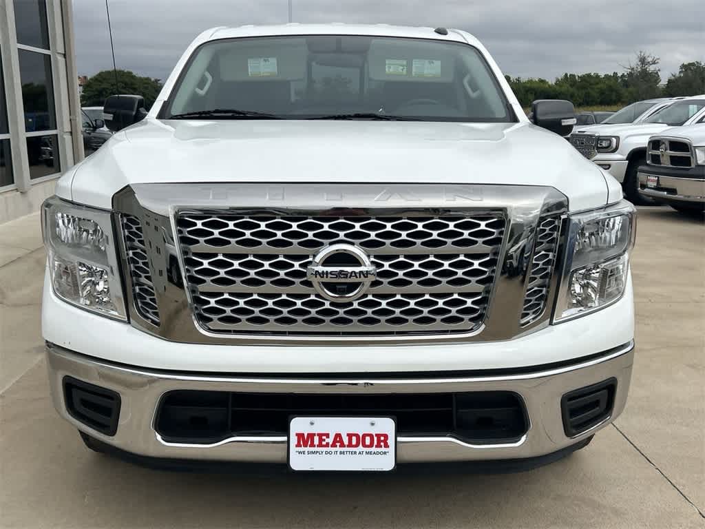 2019 Nissan Titan SV 4x2 Crew Cab 6