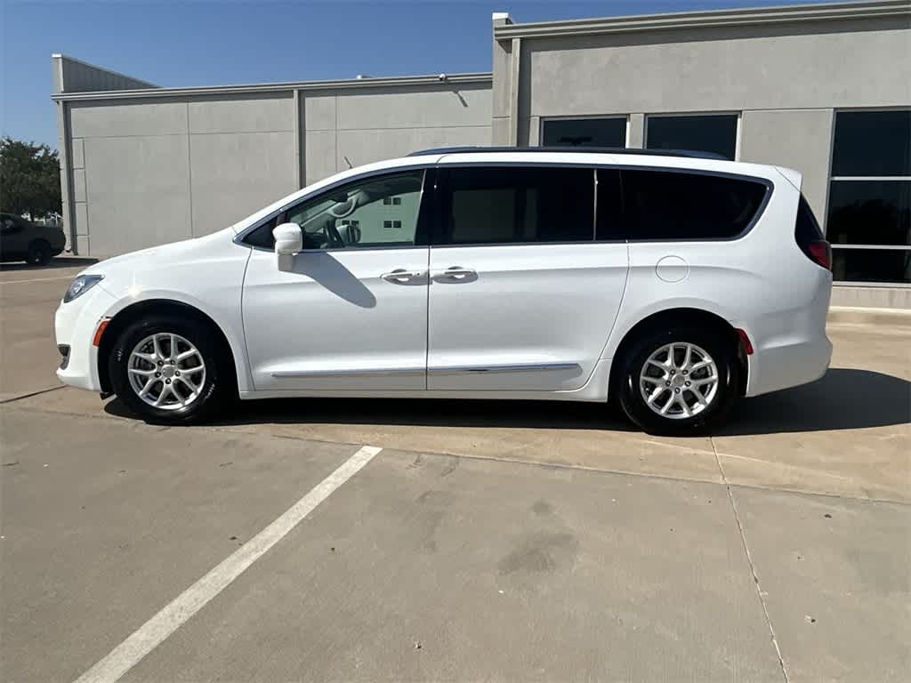 2020 Chrysler Pacifica Touring L 3