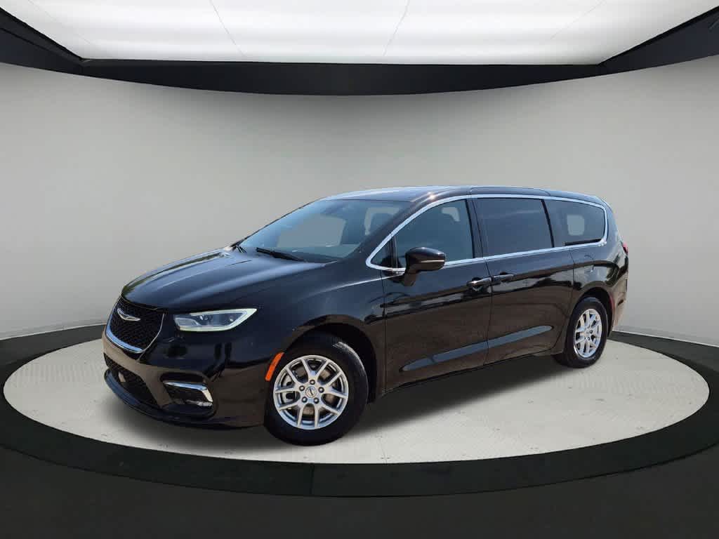 2025 Chrysler Pacifica