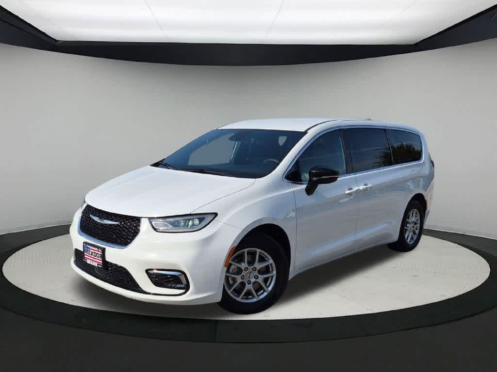2025 Chrysler Pacifica