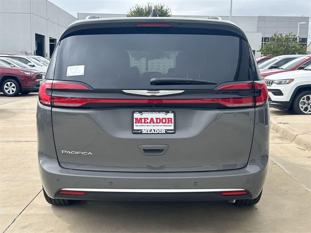 2024 Chrysler Pacifica Pinnacle 5