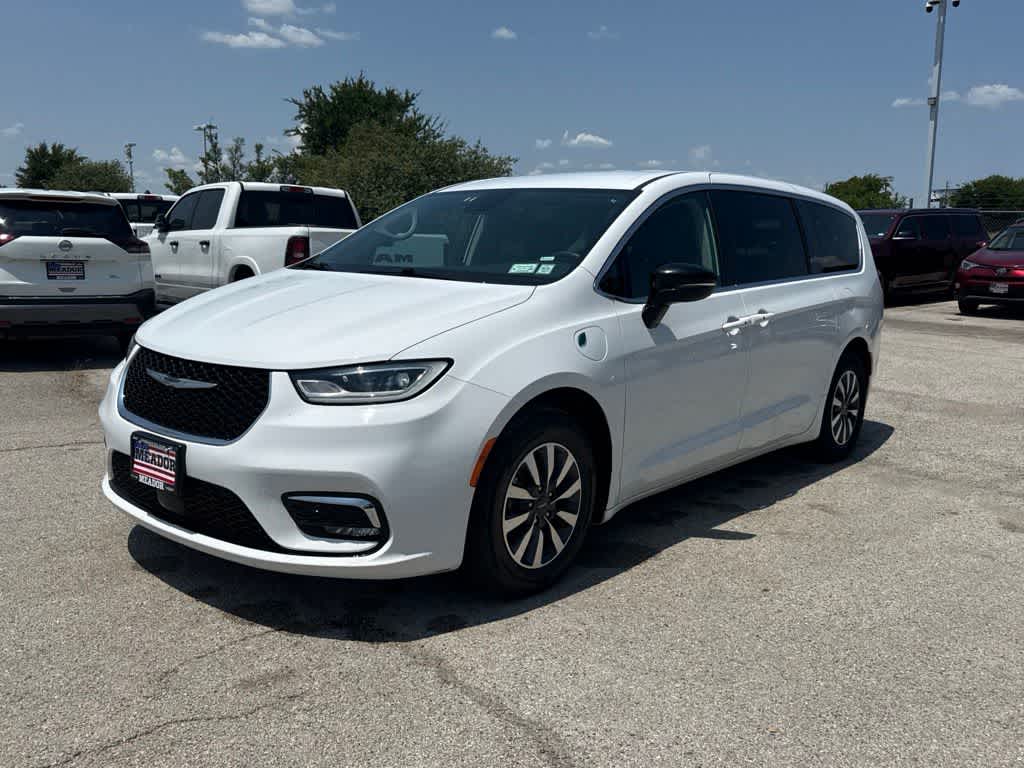 2024 Chrysler Pacifica
