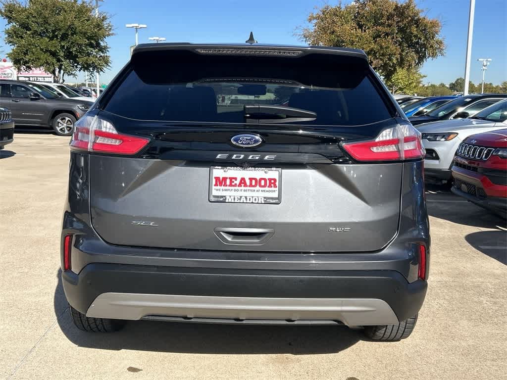 2022 Ford Edge SEL 5