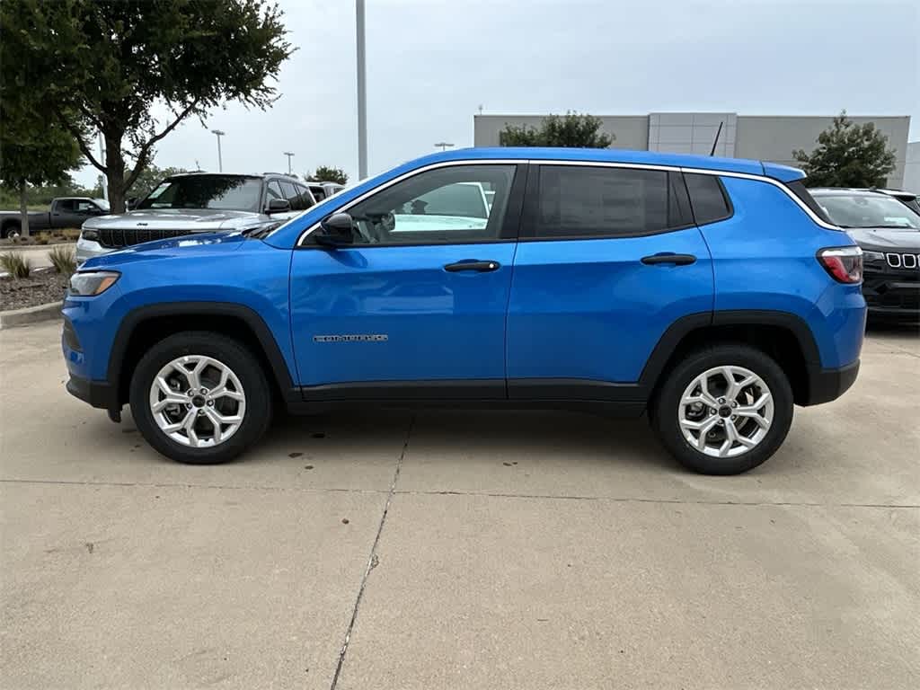 2025 Jeep Compass Sport 3