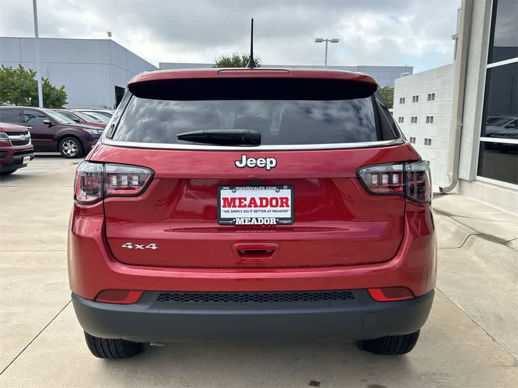 2025 Jeep Compass Sport 5