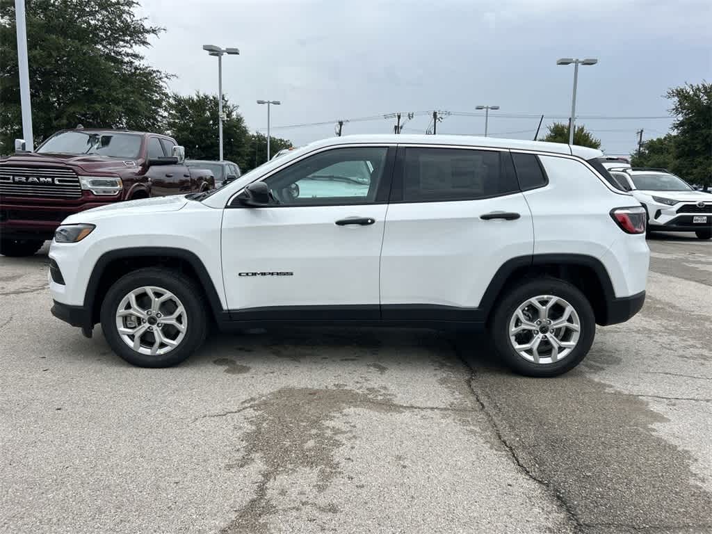 2025 Jeep Compass Sport 3