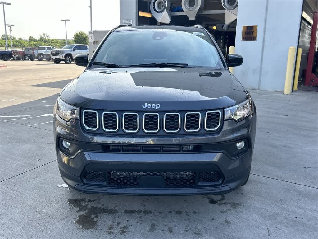 2024 Jeep Compass Latitude Lux 7