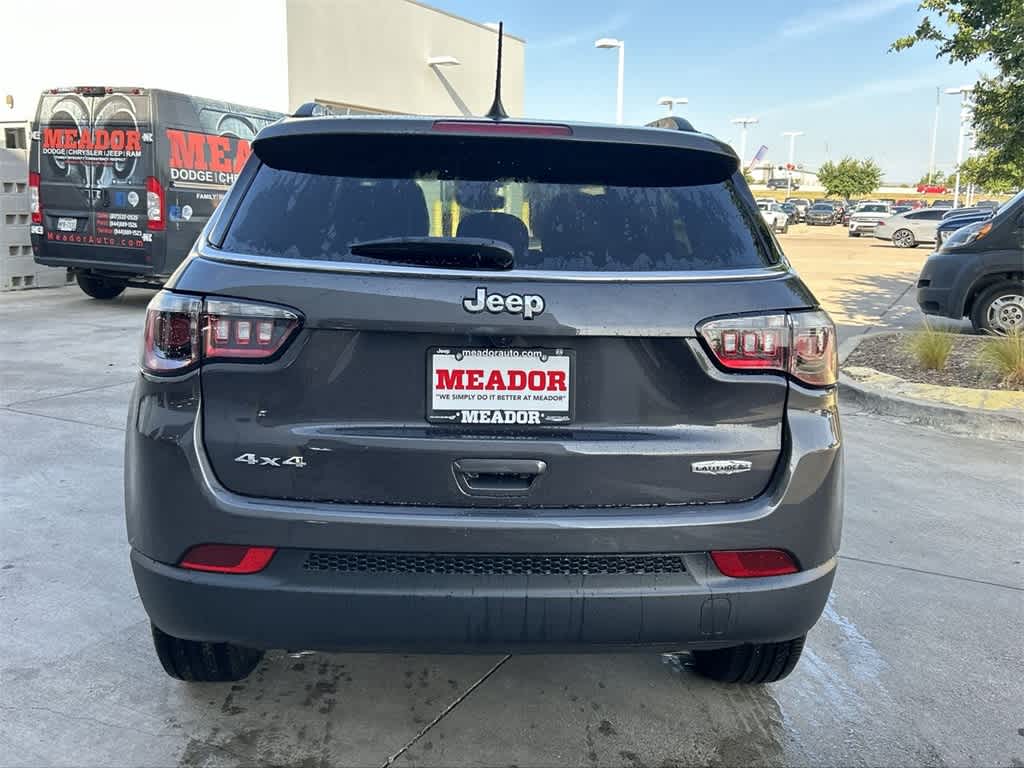 2024 Jeep Compass Latitude Lux 5