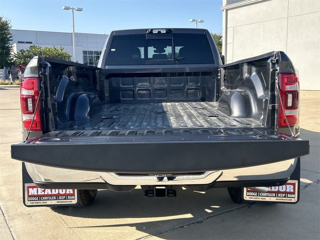 2024 Ram 3500 Tradesman 4x4 Crew Cab 8 Box 21