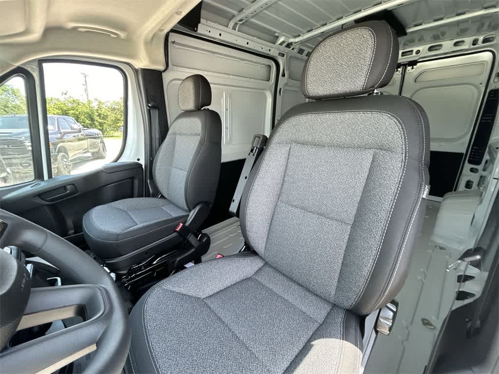 2024 Ram ProMaster SLT 10