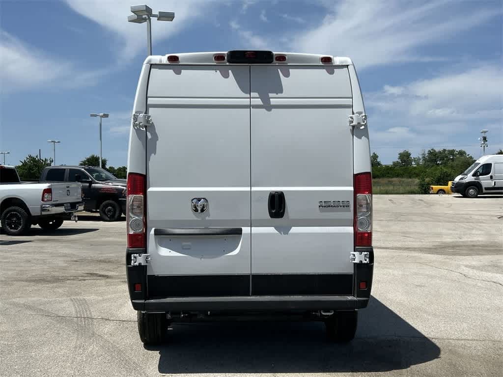 2024 Ram ProMaster SLT 5