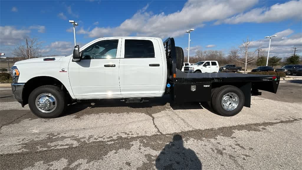 2024 Ram 3500 Chassis Cab Tradesman 4WD Crew Cab 60 CA 172.4 WB 3