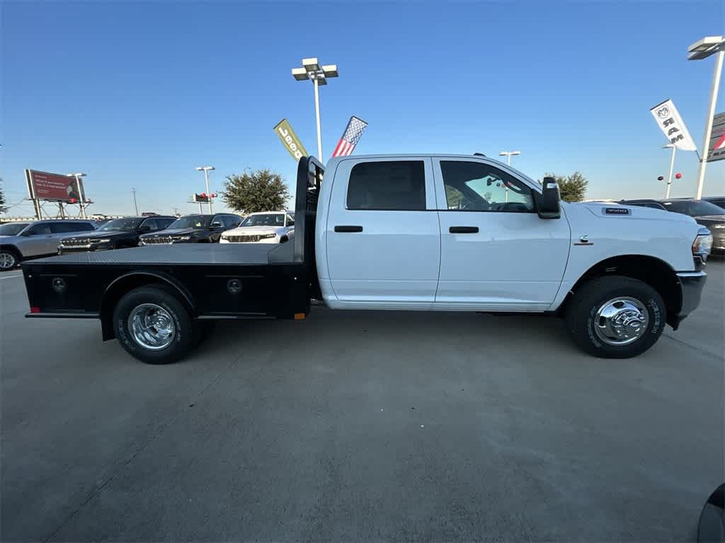 2024 Ram 3500 Chassis Cab Tradesman 4WD Crew Cab 60 CA 172.4 WB 7