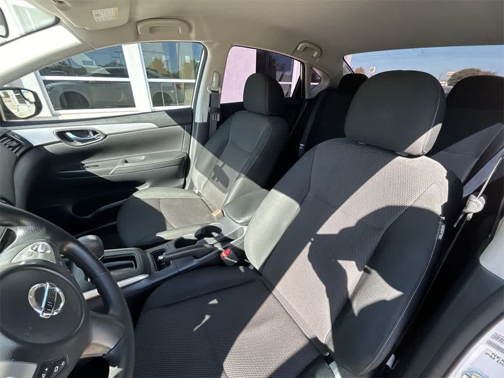 2019 Nissan Sentra S 10