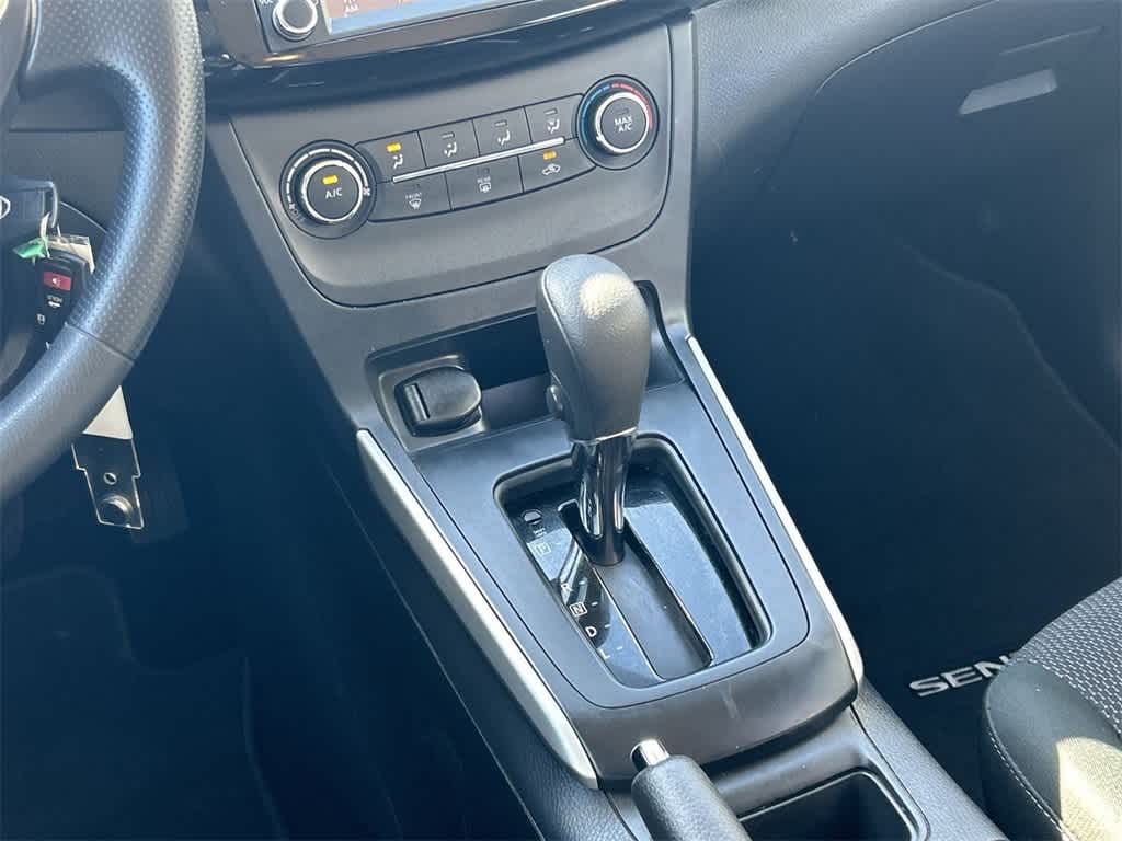 2019 Nissan Sentra S 16