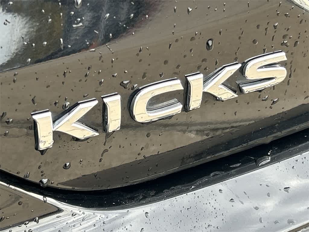 2021 Nissan Kicks S 7