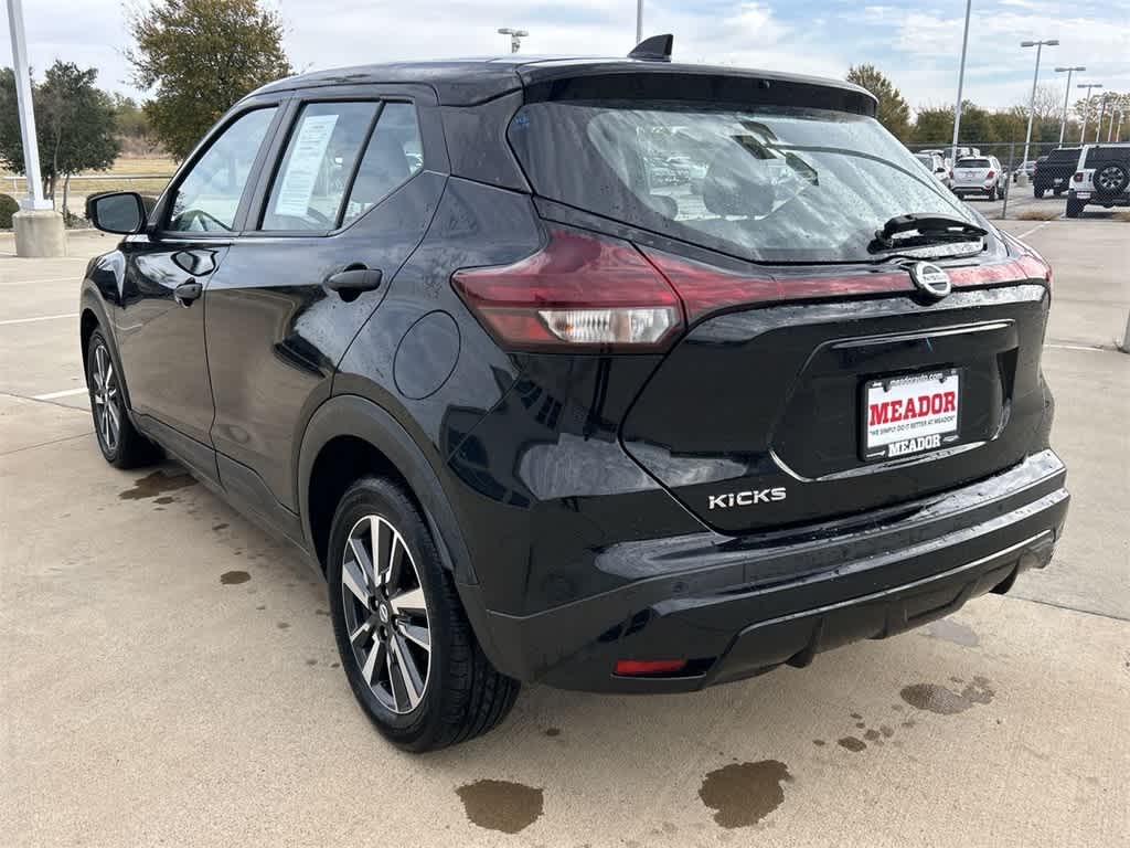 2021 Nissan Kicks S 4