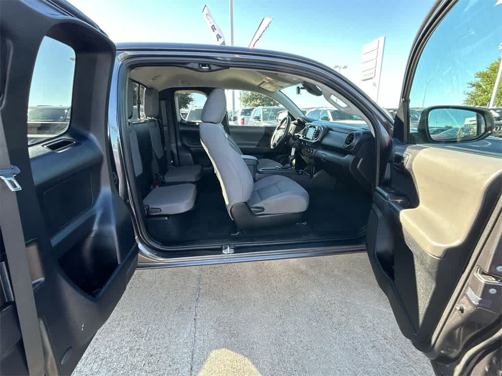 2023 Toyota Tacoma SR Access Cab 6 Bed V6 AT 19