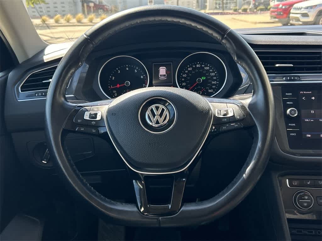 2019 Volkswagen Tiguan SE 18