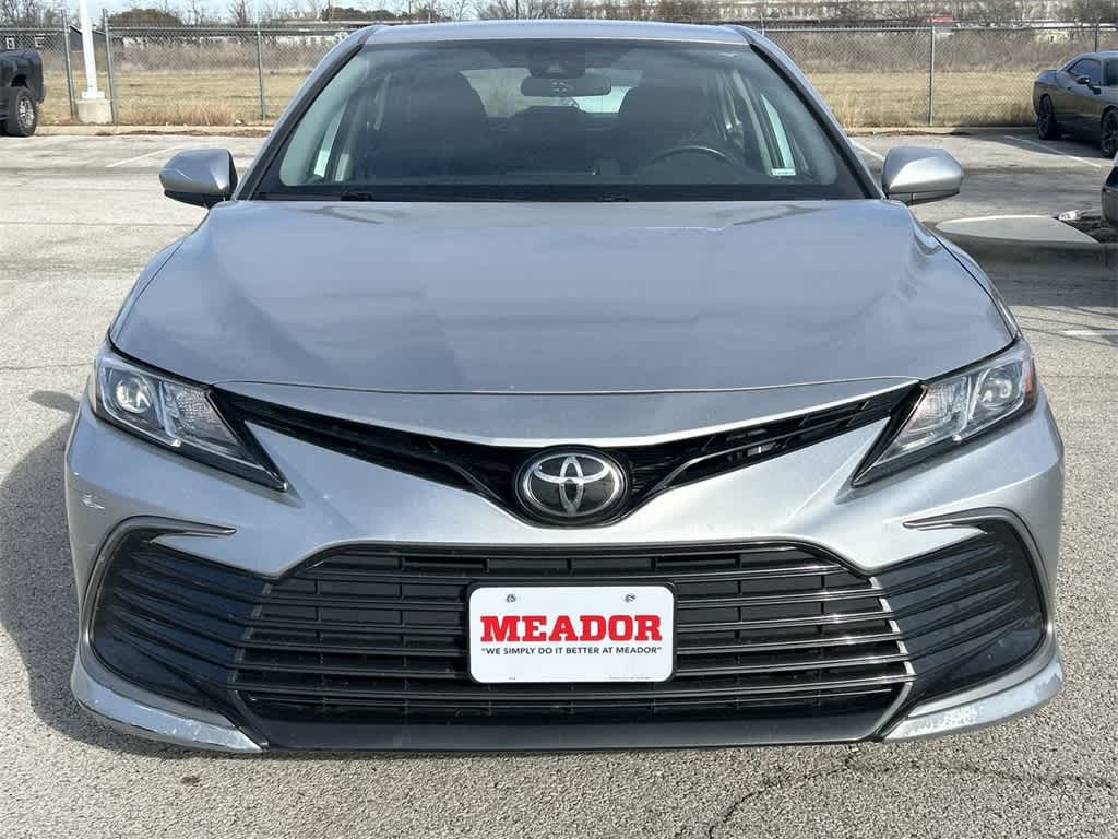 2022 Toyota Camry LE 6