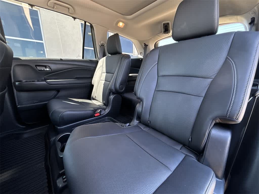 2022 Honda Pilot Elite 12