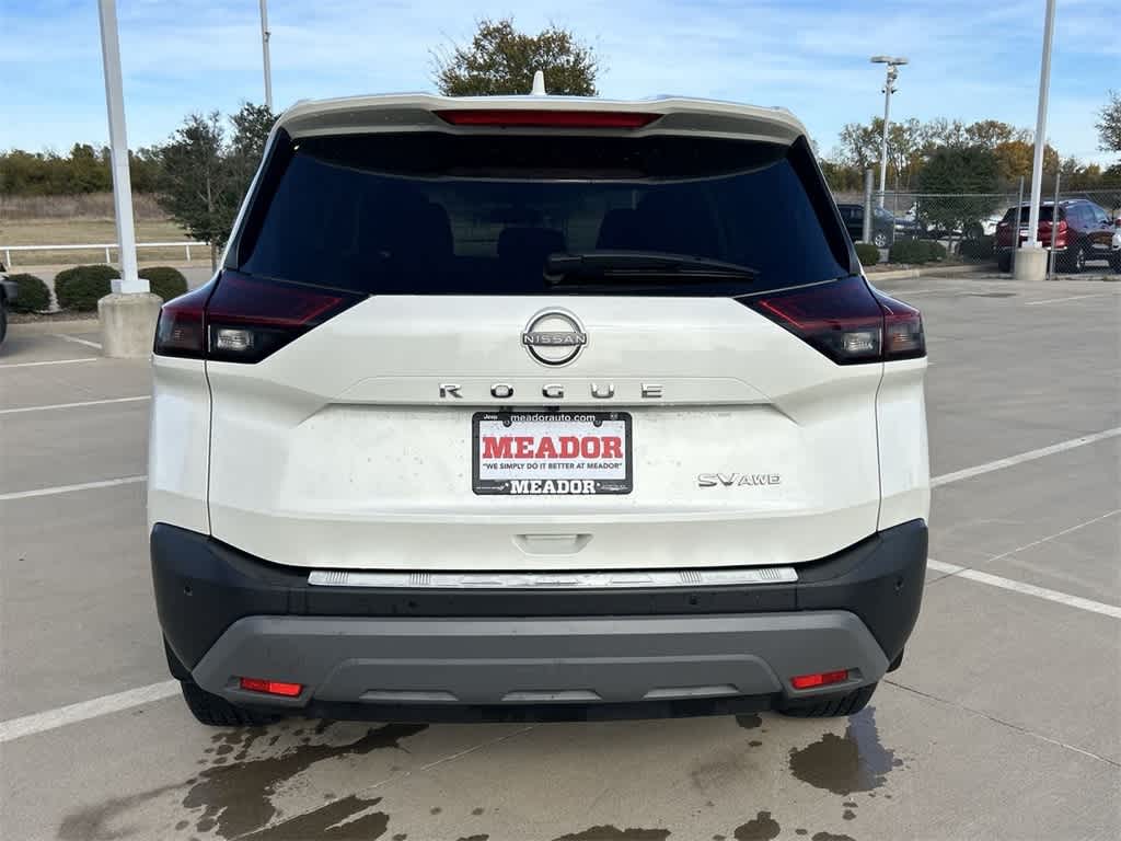 2022 Nissan Rogue SV 5