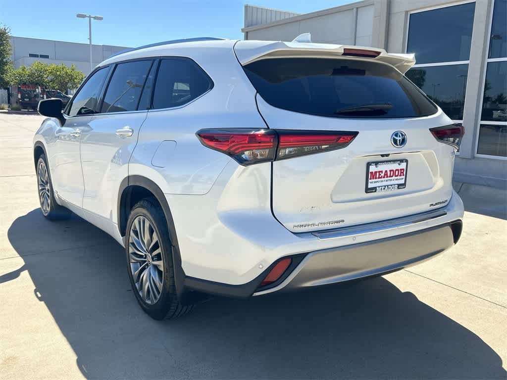 2021 Toyota Highlander Hybrid Platinum 4