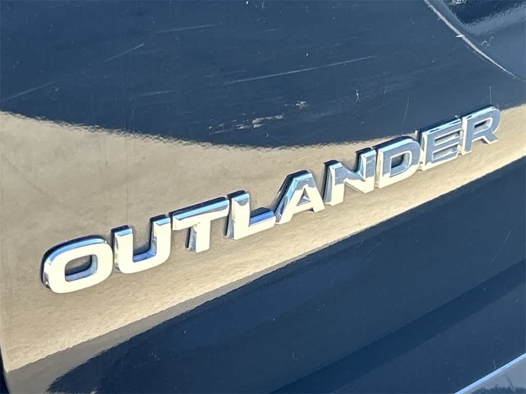 2022 Mitsubishi Outlander SEL 7