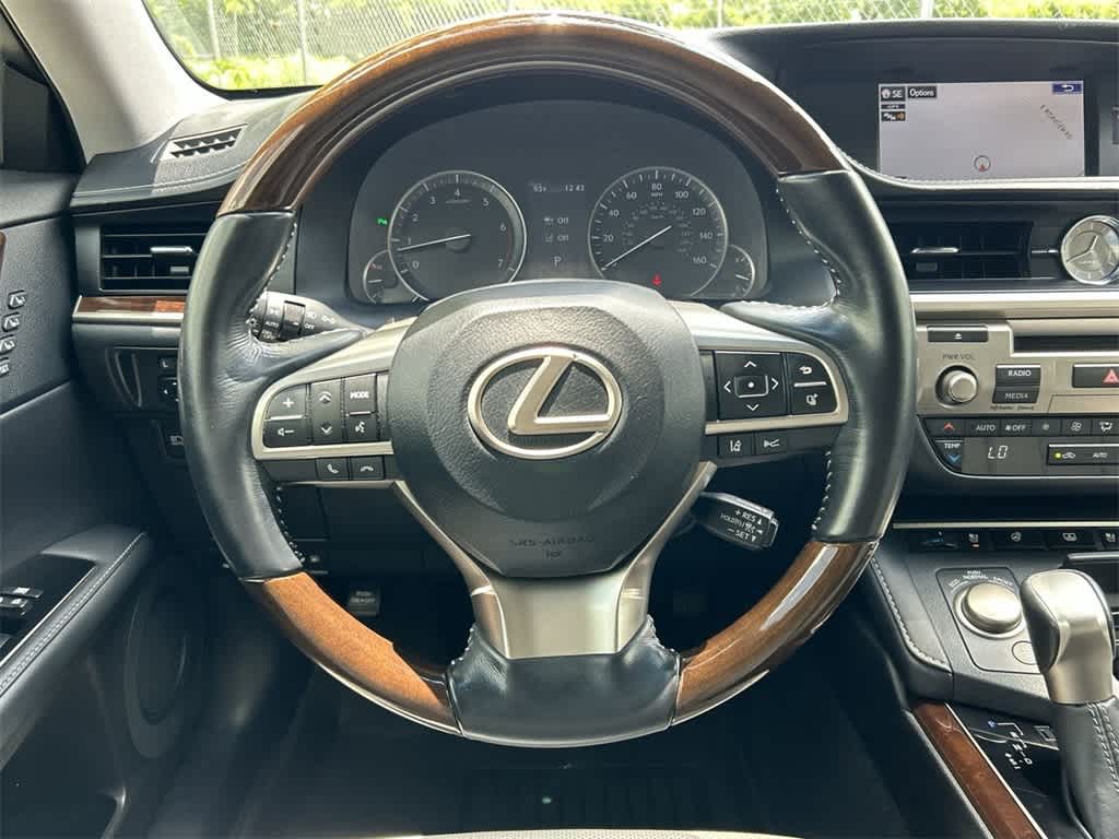 2016 Lexus ES 350 350 17