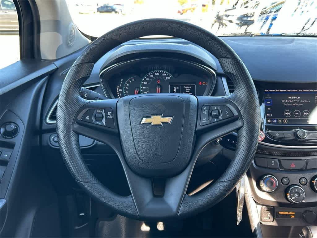 2021 Chevrolet Trax LT 17