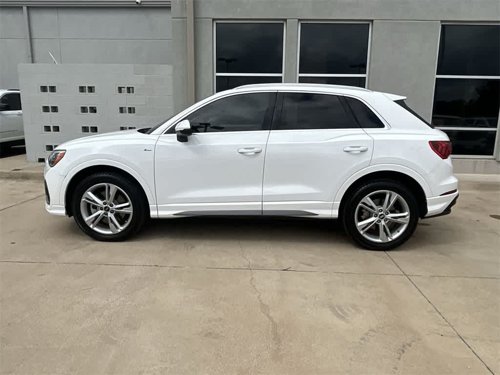 2021 Audi Q3 S line Premium 3