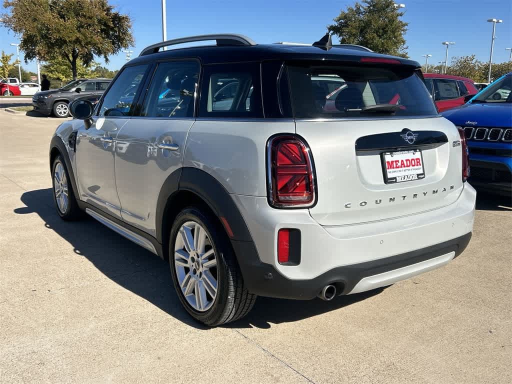 2022 MINI Countryman Cooper 4