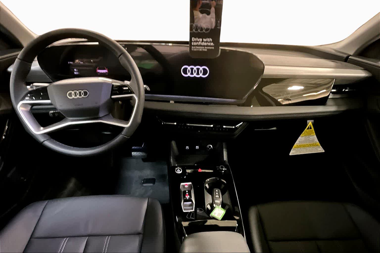 View vehicle photo 5