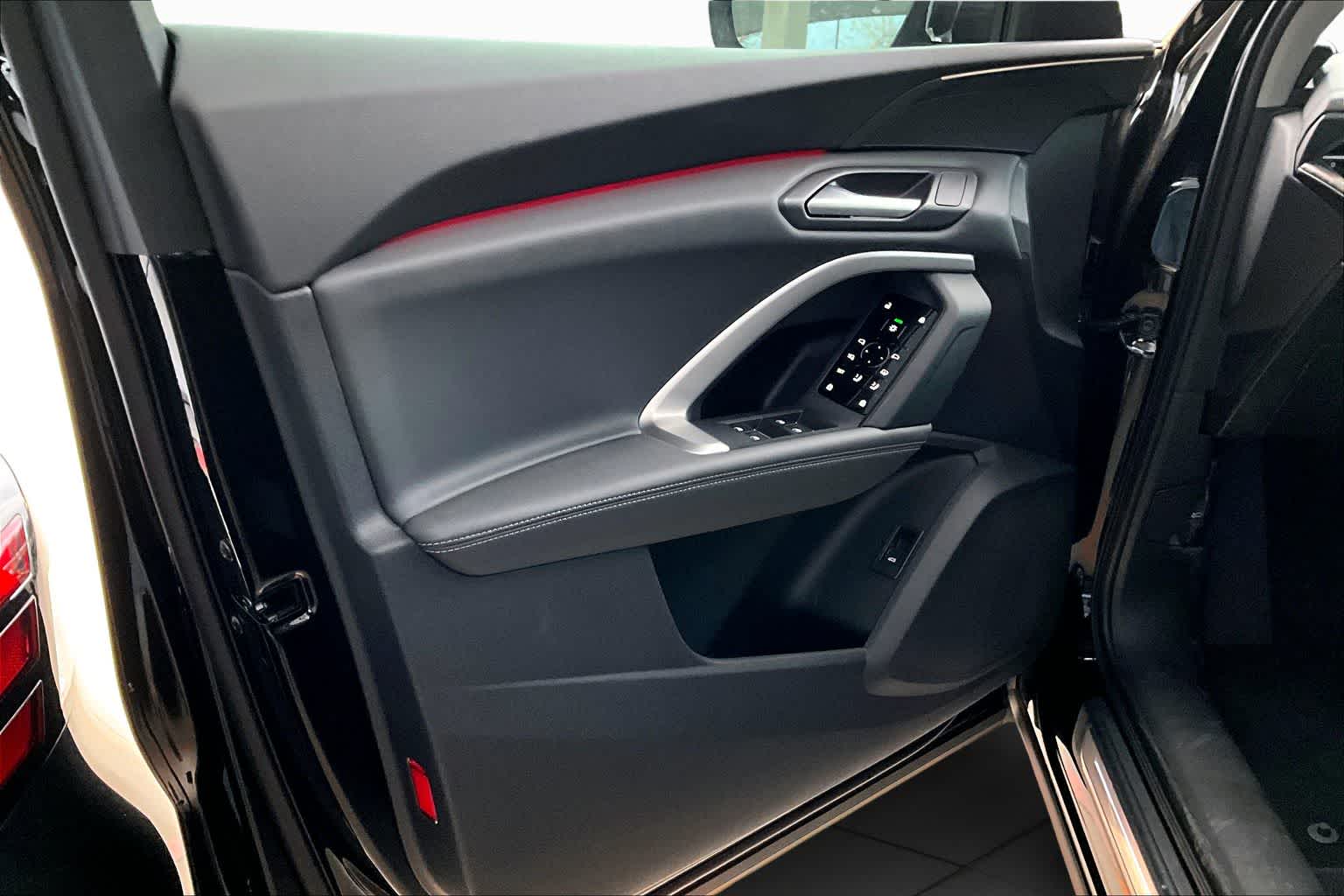 New 2026 Mythos Black me Audi Premium image 10