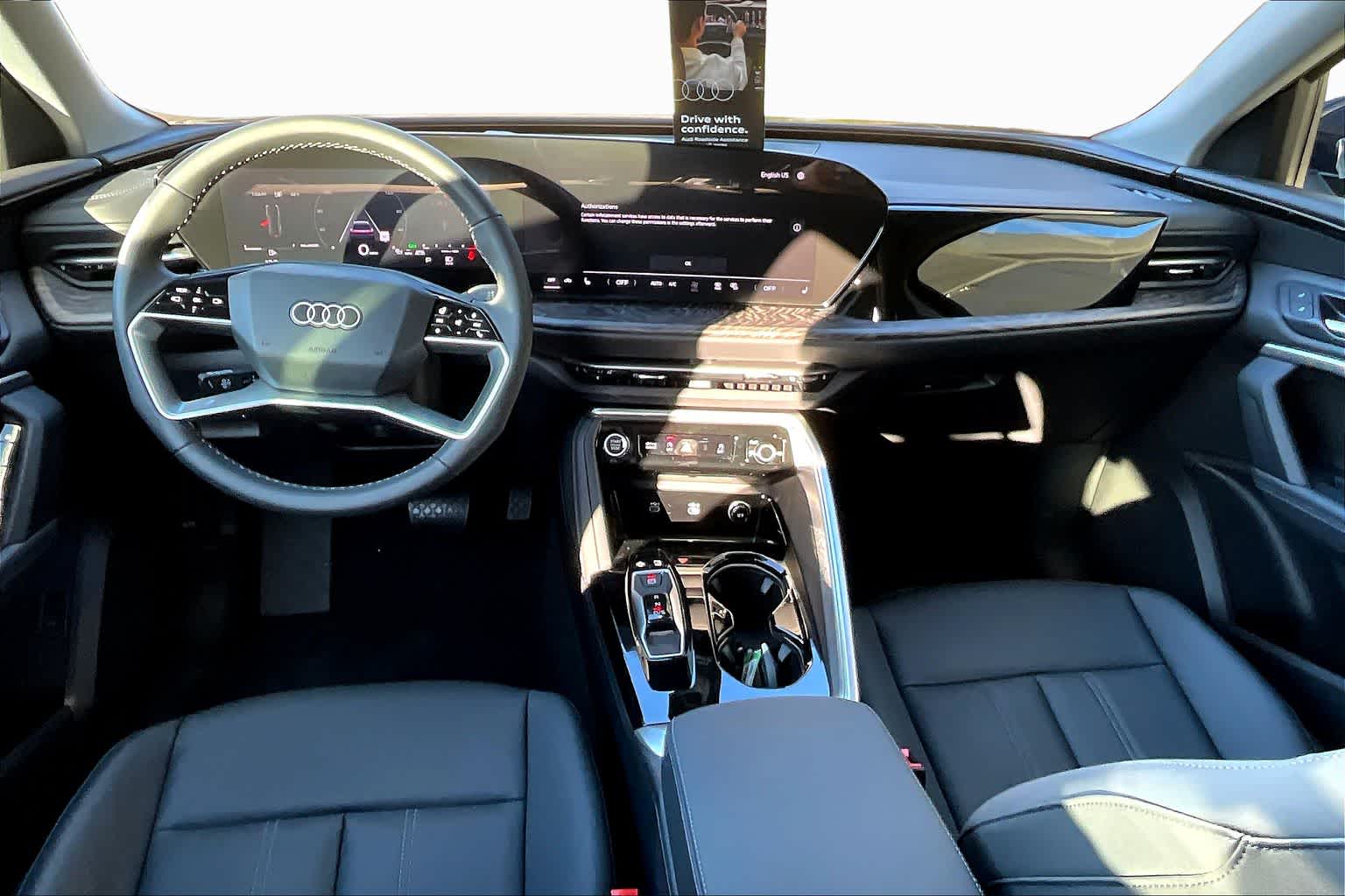 View vehicle photo 5