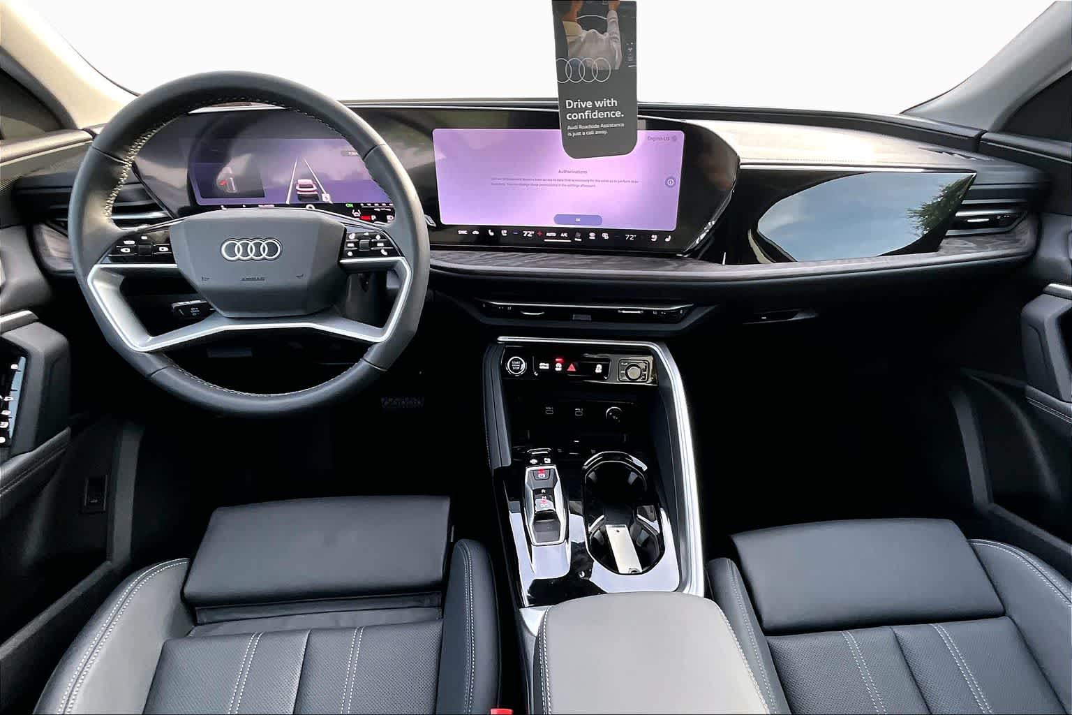 View vehicle photo 5