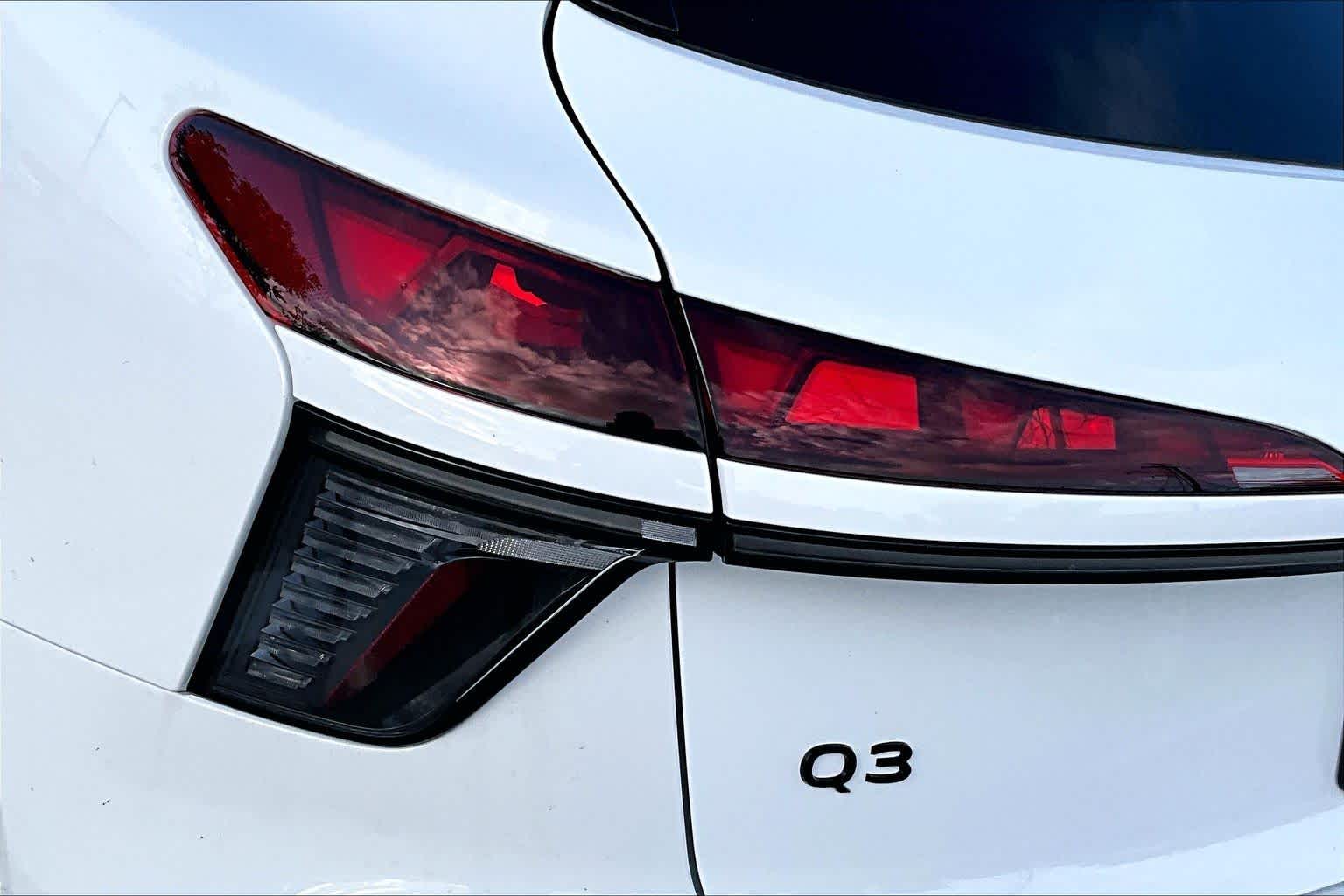 New 2026 Arkona White/Z9 Audi S line image 14