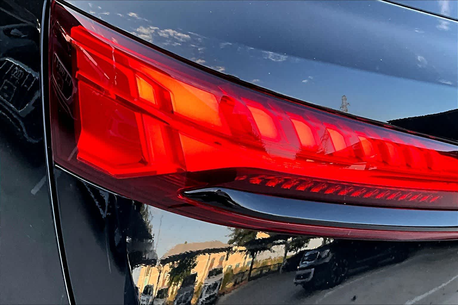 New 2026 Mythos Black me Audi Premium Plus image 14