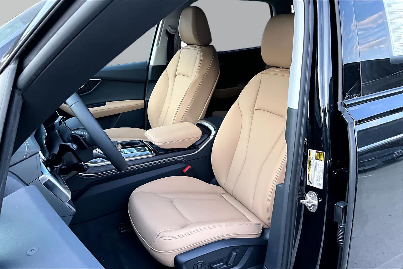 New 2026 Mythos Black me Audi Premium Plus image 9