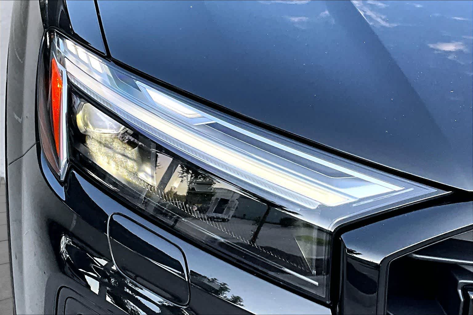 New 2026 Mythos Black me Audi Premium Plus image 13