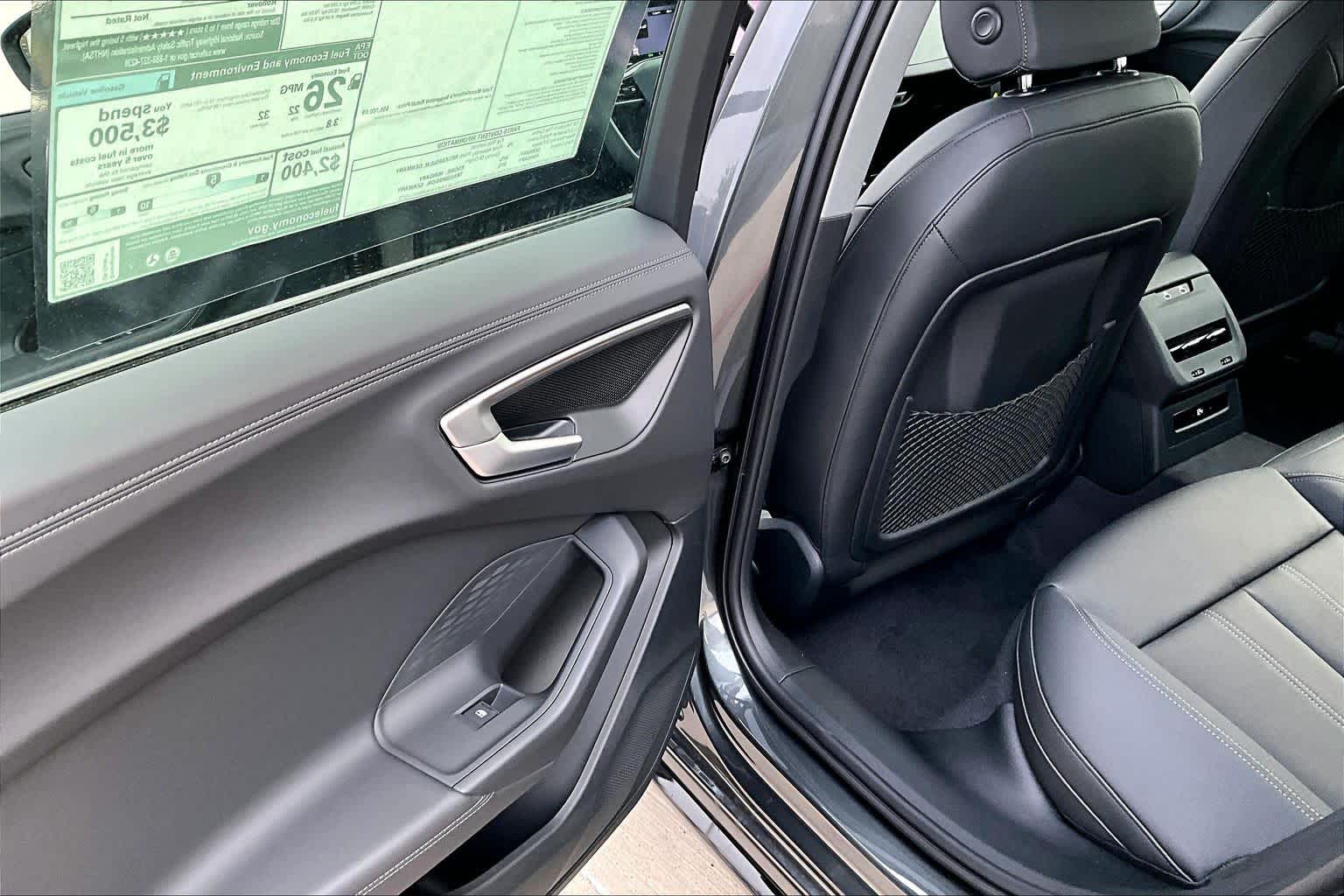 New 2026 Daytona Gray pe Audi Premium image 20
