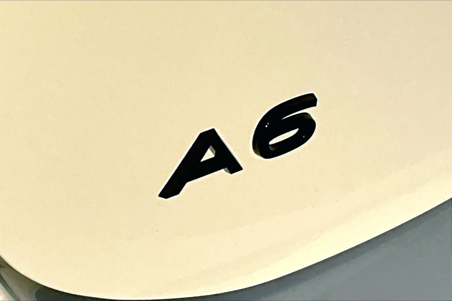 New 2026 Glacier White m Audi Premium Plus image 15