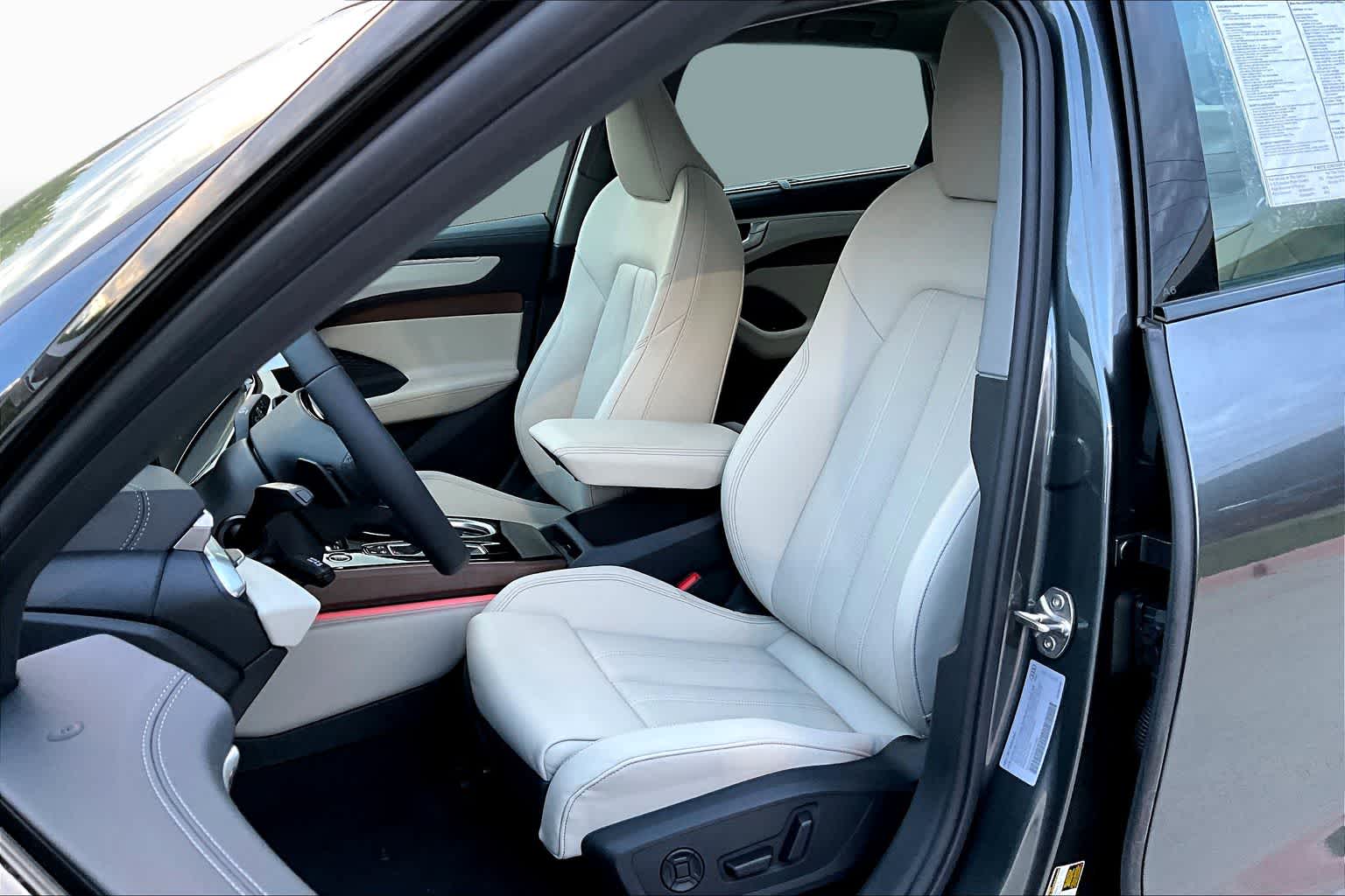 New 2026 Daytona Gray pe Audi Premium Plus image 9