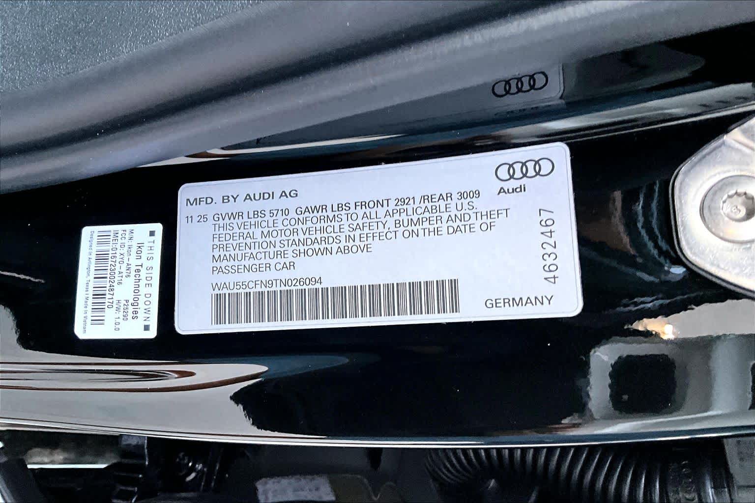 New 2026 Mythos Black me Audi Premium Plus image 17