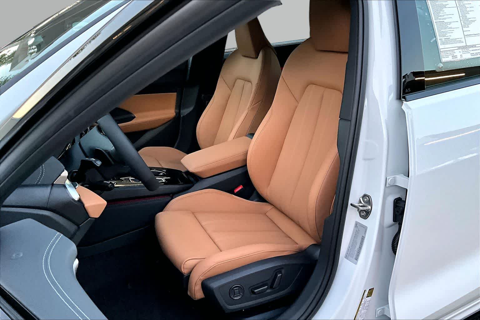 New 2026 Glacier White m Audi Premium Plus image 9